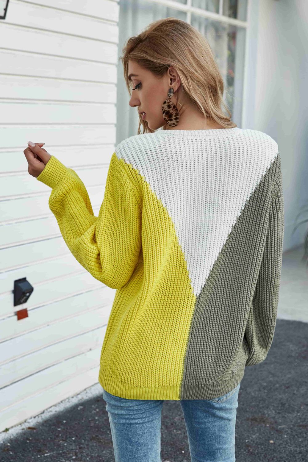 Color Block Rib-Knit Round Neck Knit Pullover