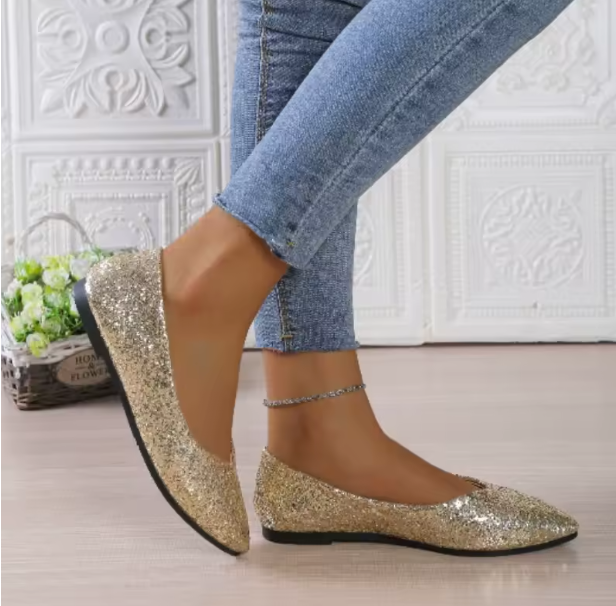 Forever Link Sparkle In Your Step Rhinestone Flat in Silver