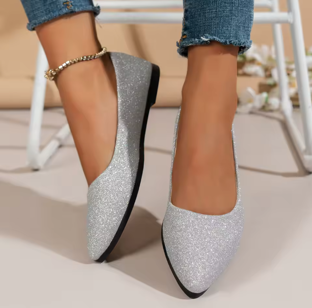 Forever Link Sparkle In Your Step Rhinestone Flat in Silver