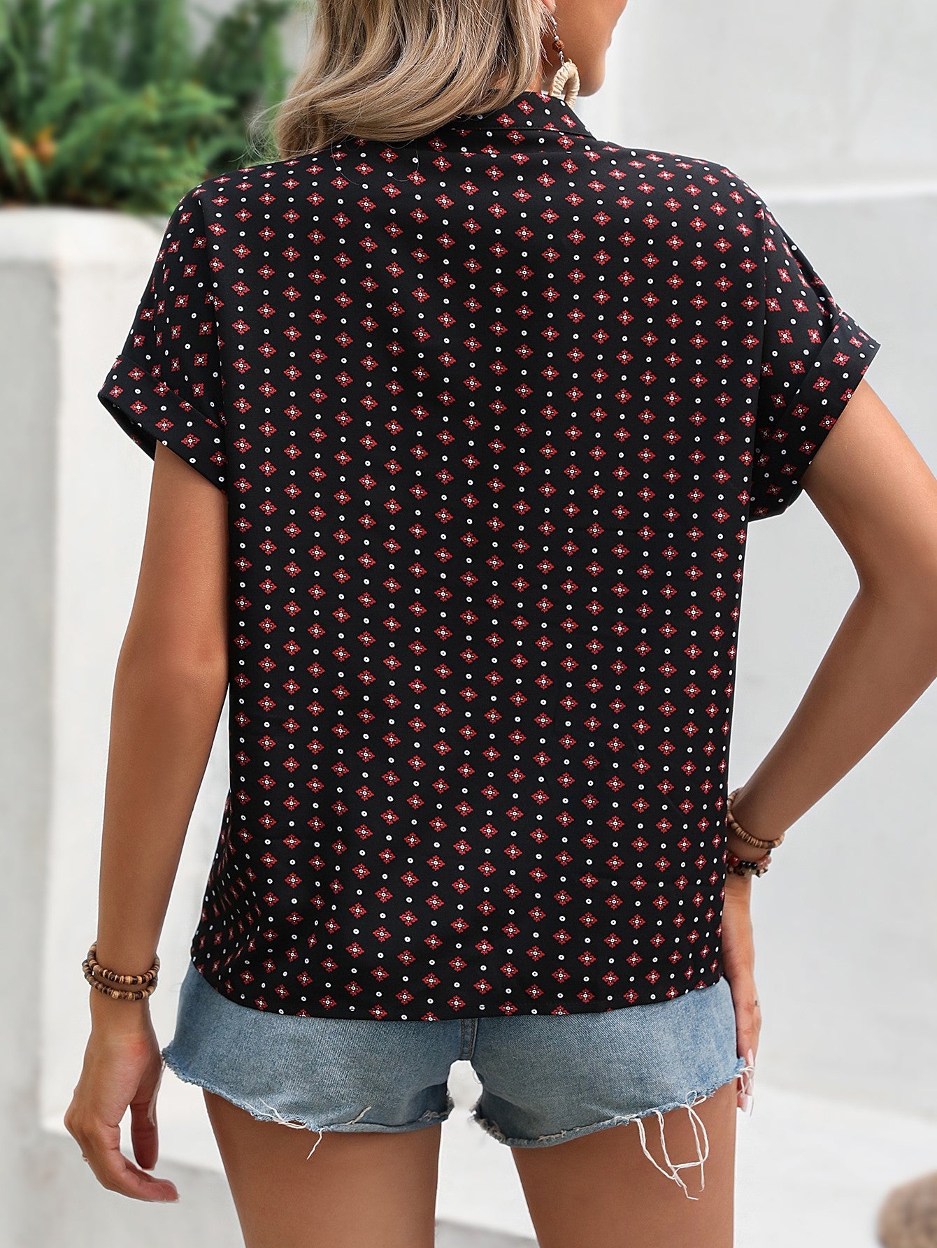 Printed Notched Neck Short Sleeve Top