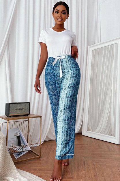 V-Neck Tee and Printed Pants Lounge Set