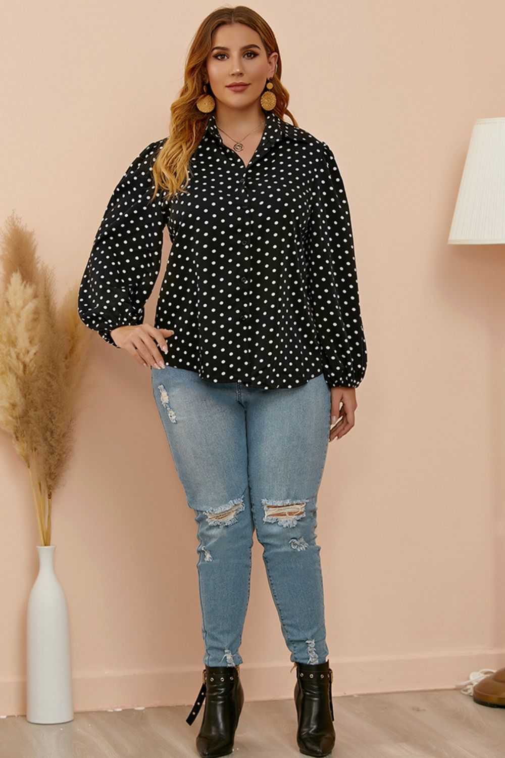 Plus Size Polka Dot Balloon Sleeve Shirt