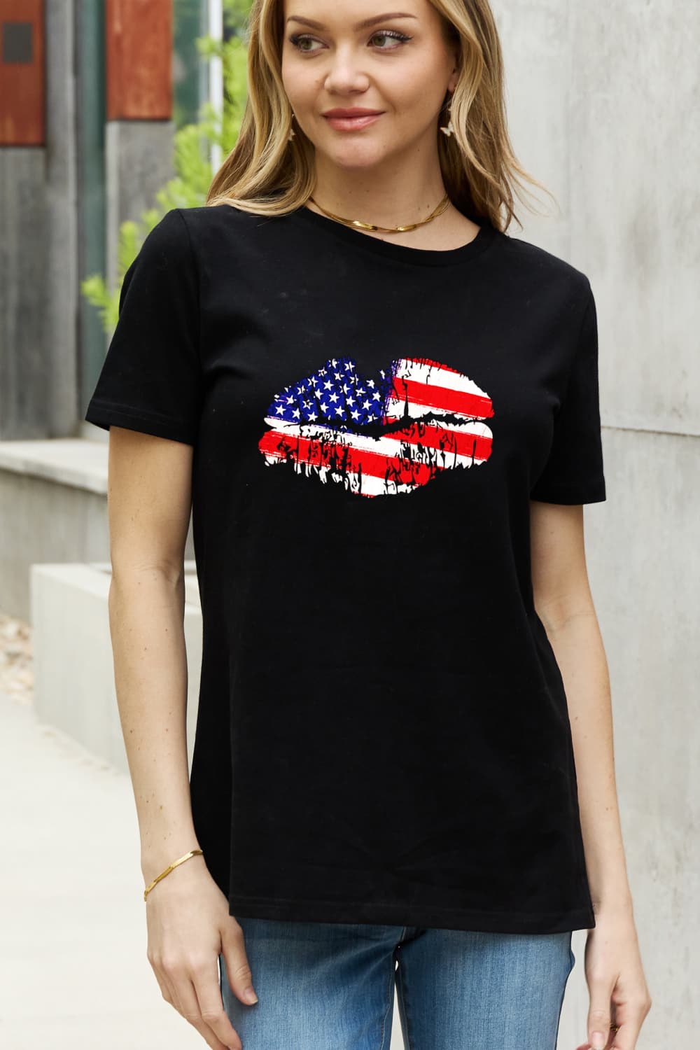 Simply Love Full Size US Flag Graphic Cotton Tee