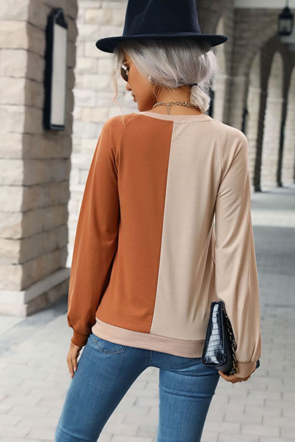 Two-Tone Round Neck Raglan Sleeve Sweatshirt
