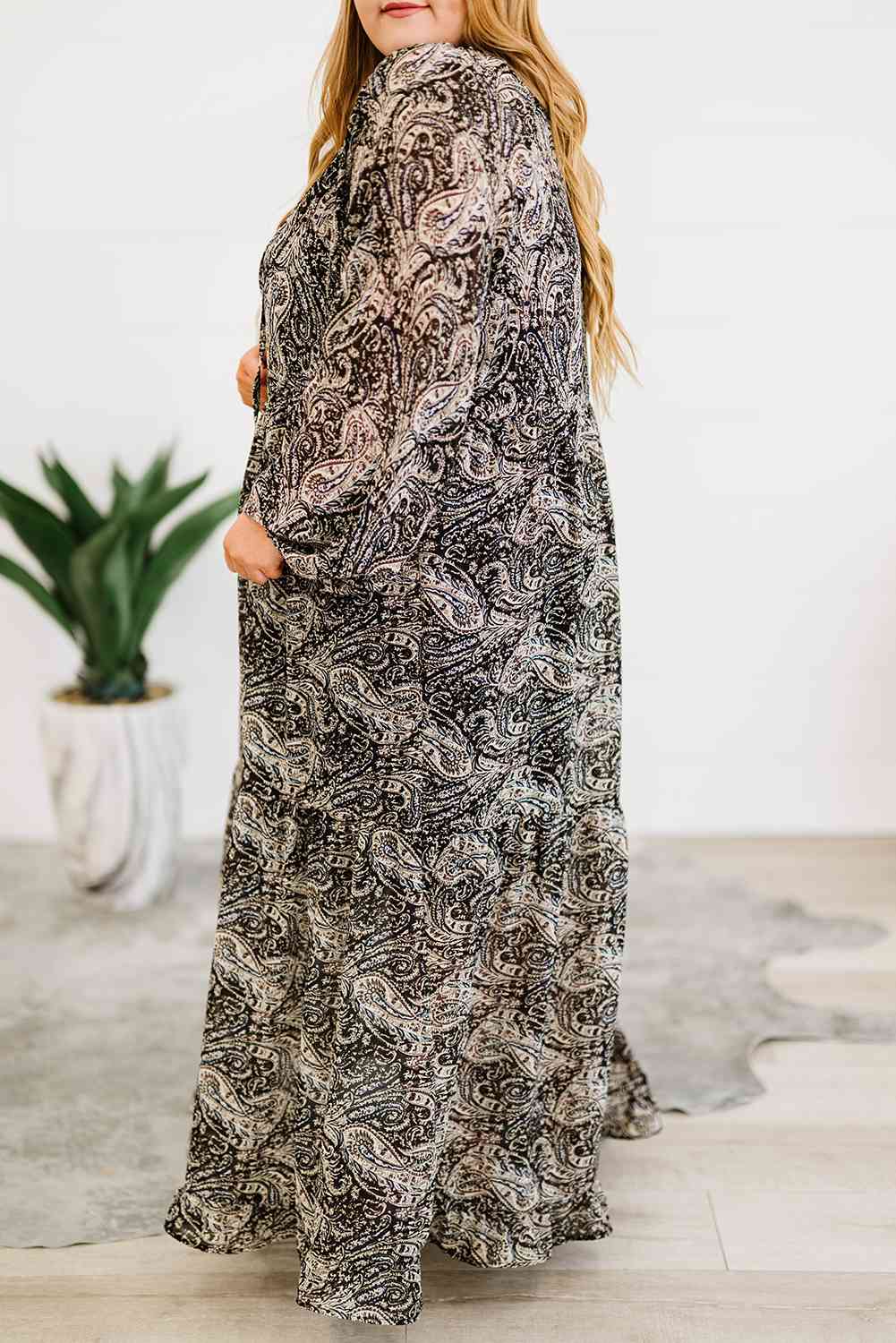 Plus Size Paisley Print Balloon Sleeve Maxi Dress (BWMT) T - Deals DejaVu