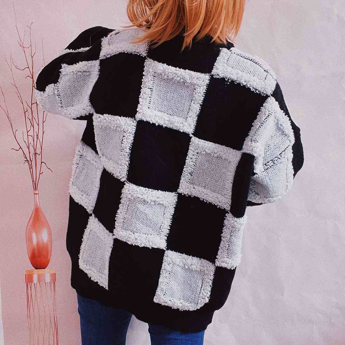 Checkered Round Neck Long Sleeve Sweater - Deals DejaVu