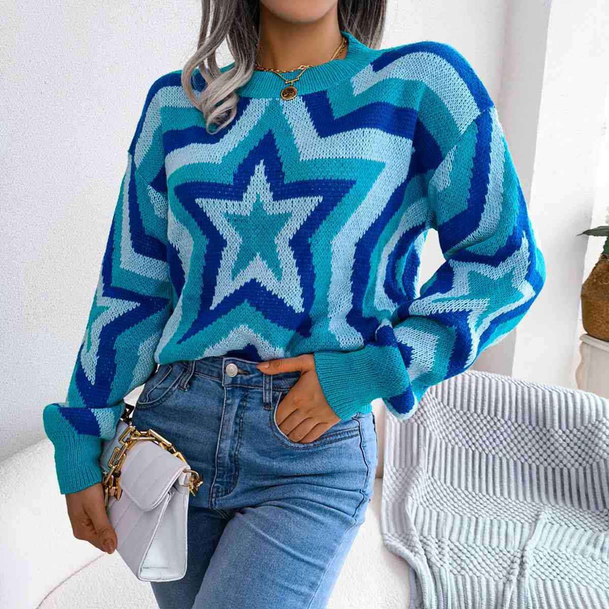 Star Round Neck Sweater - Deals DejaVu