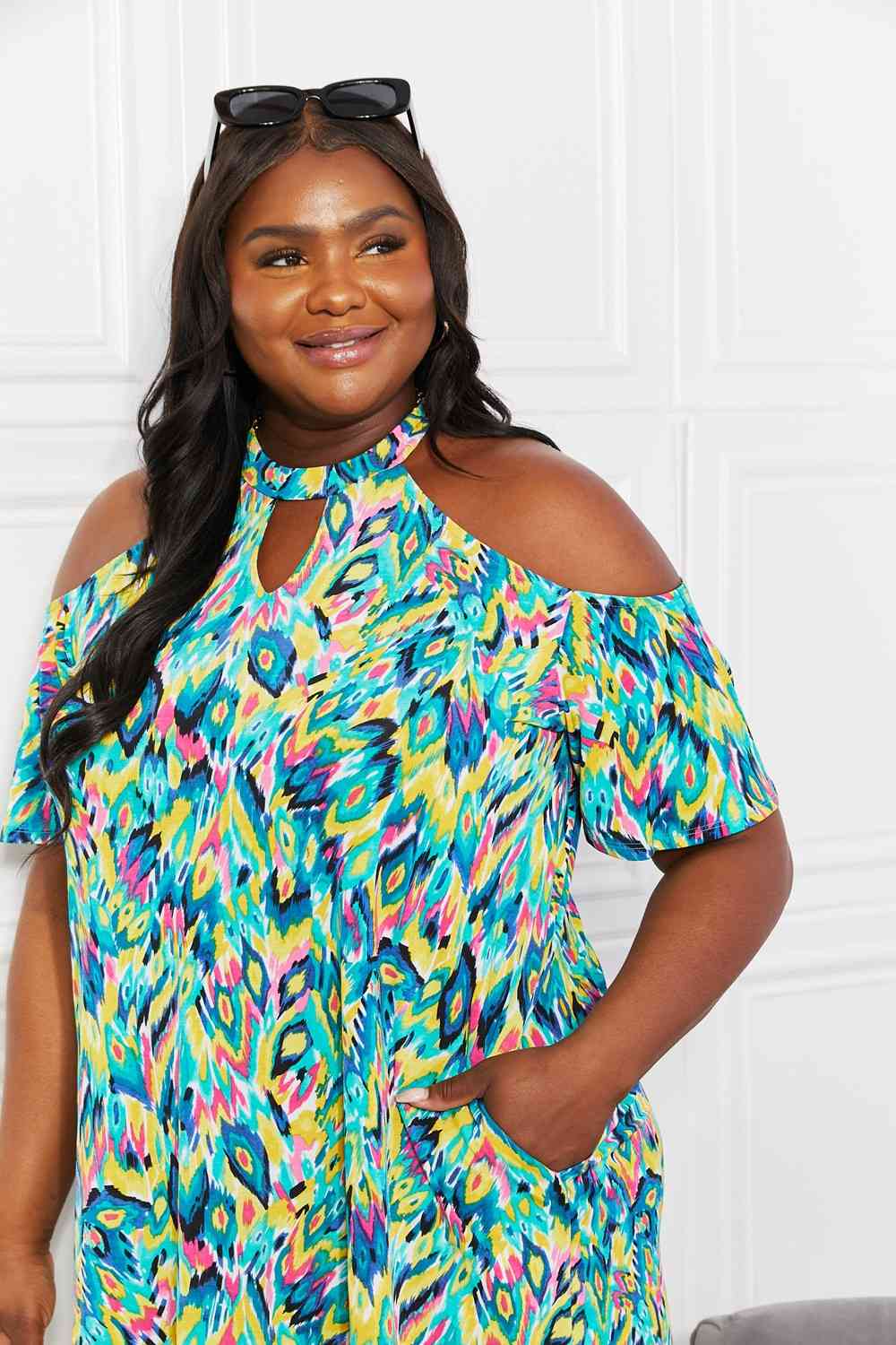 Sew In Love Full Size Perfect Paradise Printed Cold-Shoulder Dress (MWBT) T - Deals DejaVu