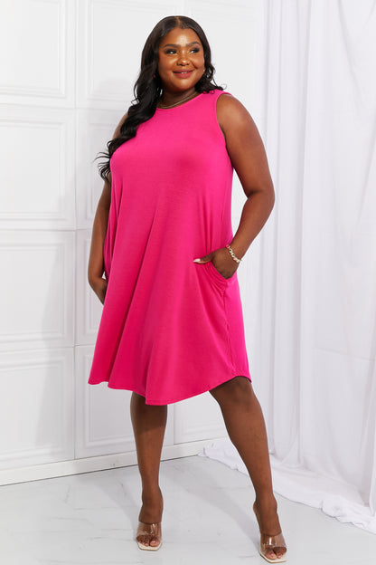 Zenana Full Size Still In Love Sleeveless Midi Dress (WS06) T