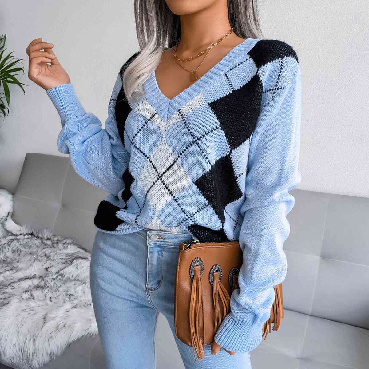 Geometric V-Neck Sweater - Deals DejaVu