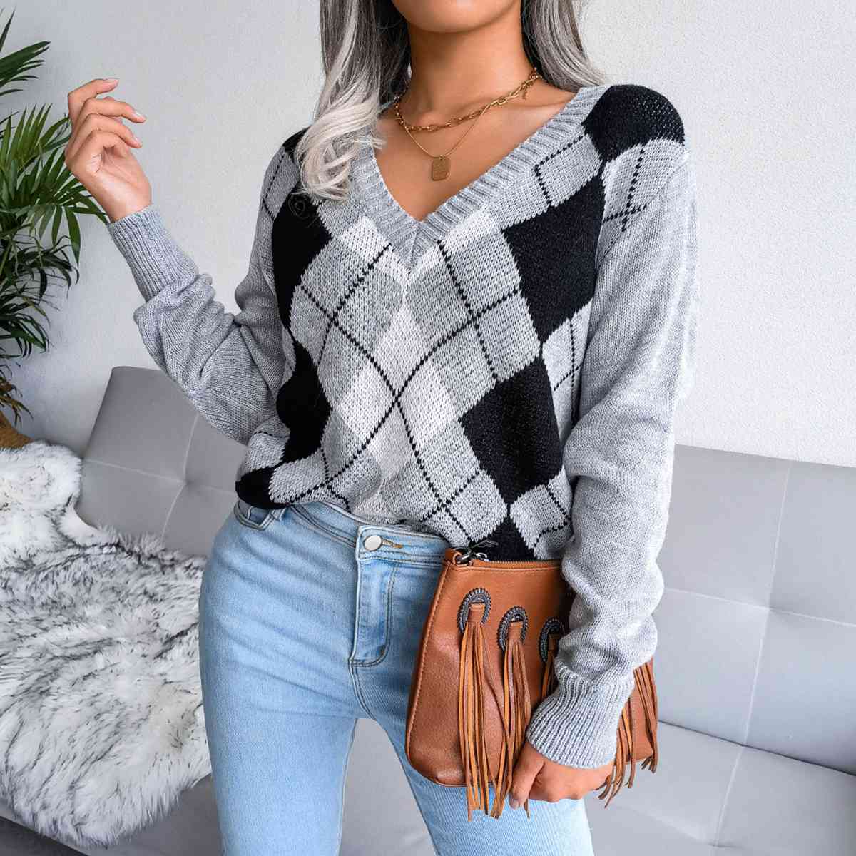 Geometric V-Neck Sweater - Deals DejaVu