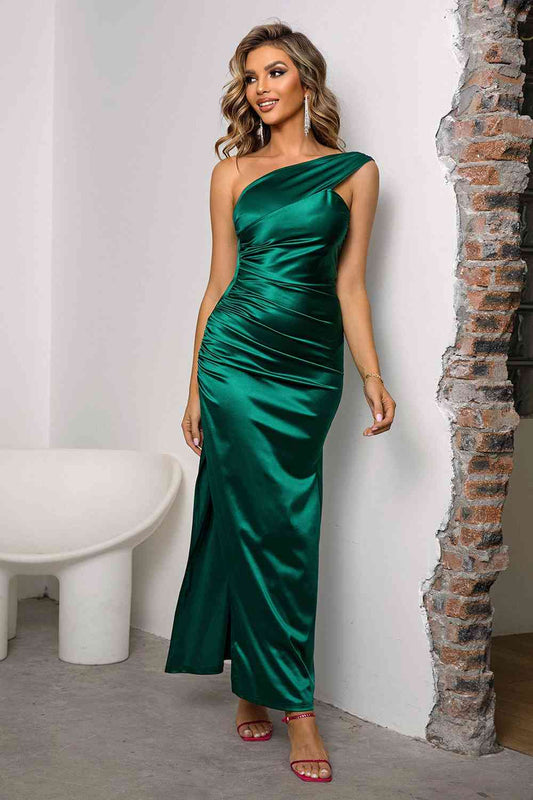 One-Shoulder Ruched Slit Maxi Dress (BWM) T - Deals DejaVu