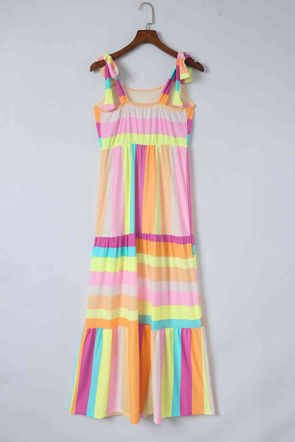 Striped Sleeveless Maxi Dress (BWMT) T - Deals DejaVu