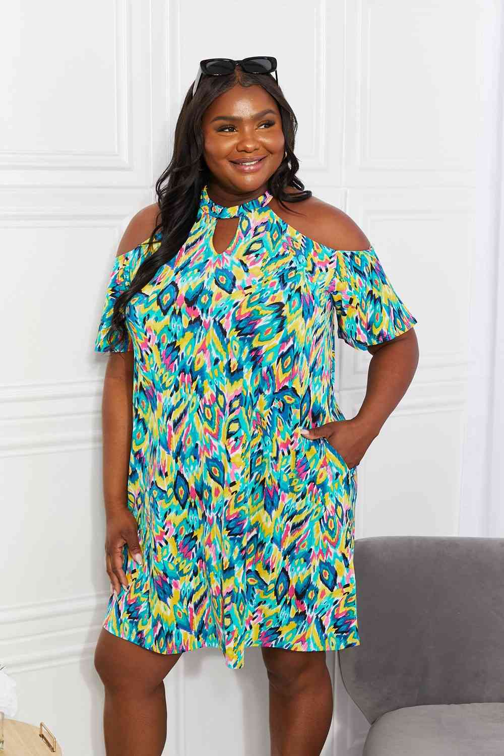 Sew In Love Full Size Perfect Paradise Printed Cold-Shoulder Dress (MWBT) T - Deals DejaVu