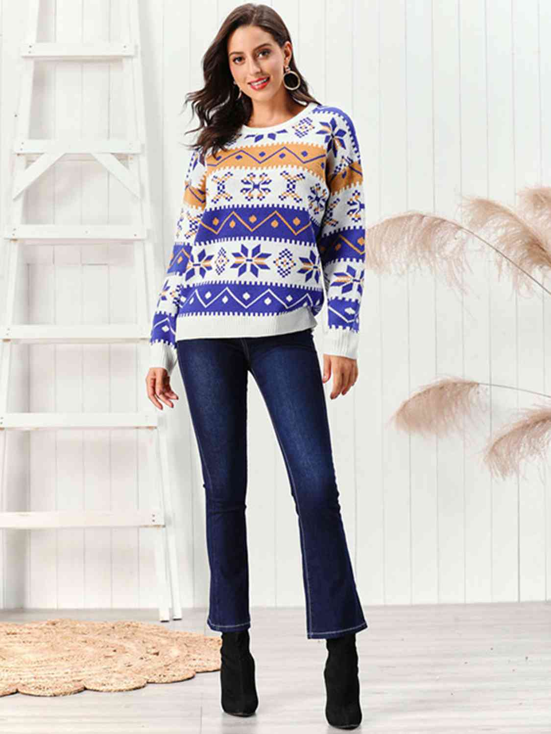 Snowflake Pattern Round Neck Sweater - Deals DejaVu