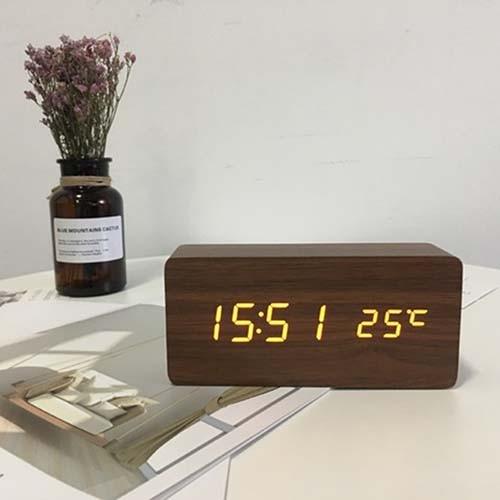 Alarm Clock LED Wooden Table Voice Control Digital Wood USB/AAA Powered Electronic Desktop Clocks (HA4)(1U57)(F57)