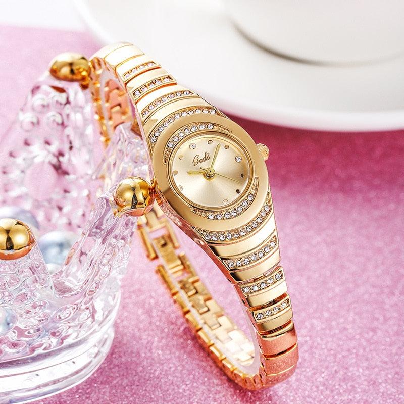 Fashion Gorgeous Business Women Watch - Stainless Steel Luxury Golden Crystal Watch (D82)(9WH3)