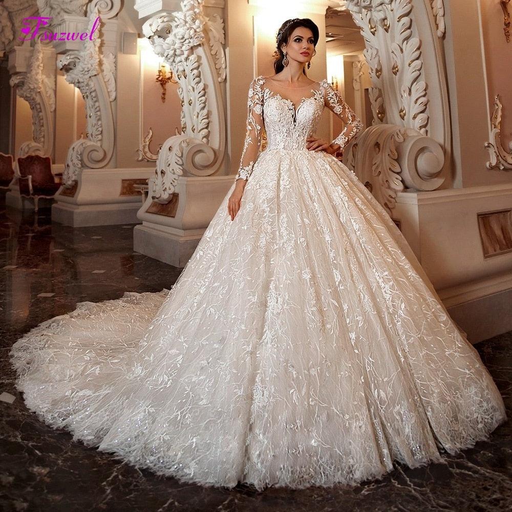 Gorgeous Chapel Train Lace Ball Gown Wedding Dress - Sexy Scoop Neck L Deals DejaVu Gorgeous Chapel Train Lace Ball Gown Wedding Dress - Sexy Scoop Neck L Deals DejaVu