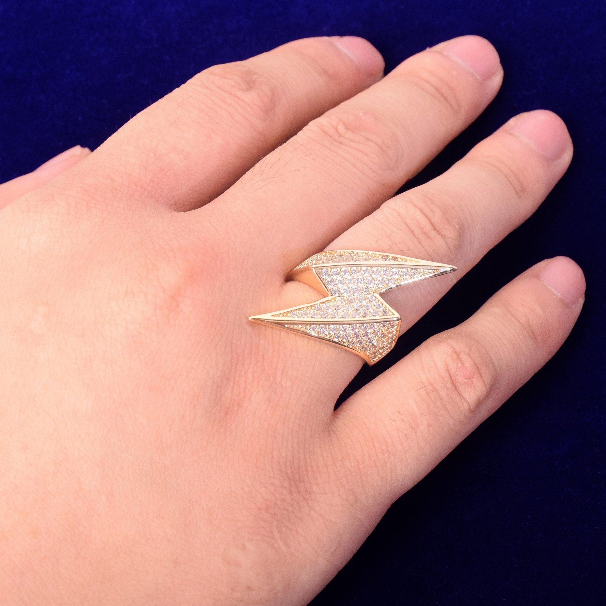 Lightning Shaped Men's Ring - Gold Color Charm Cubic Zirconia Fashion Ring (2U83)