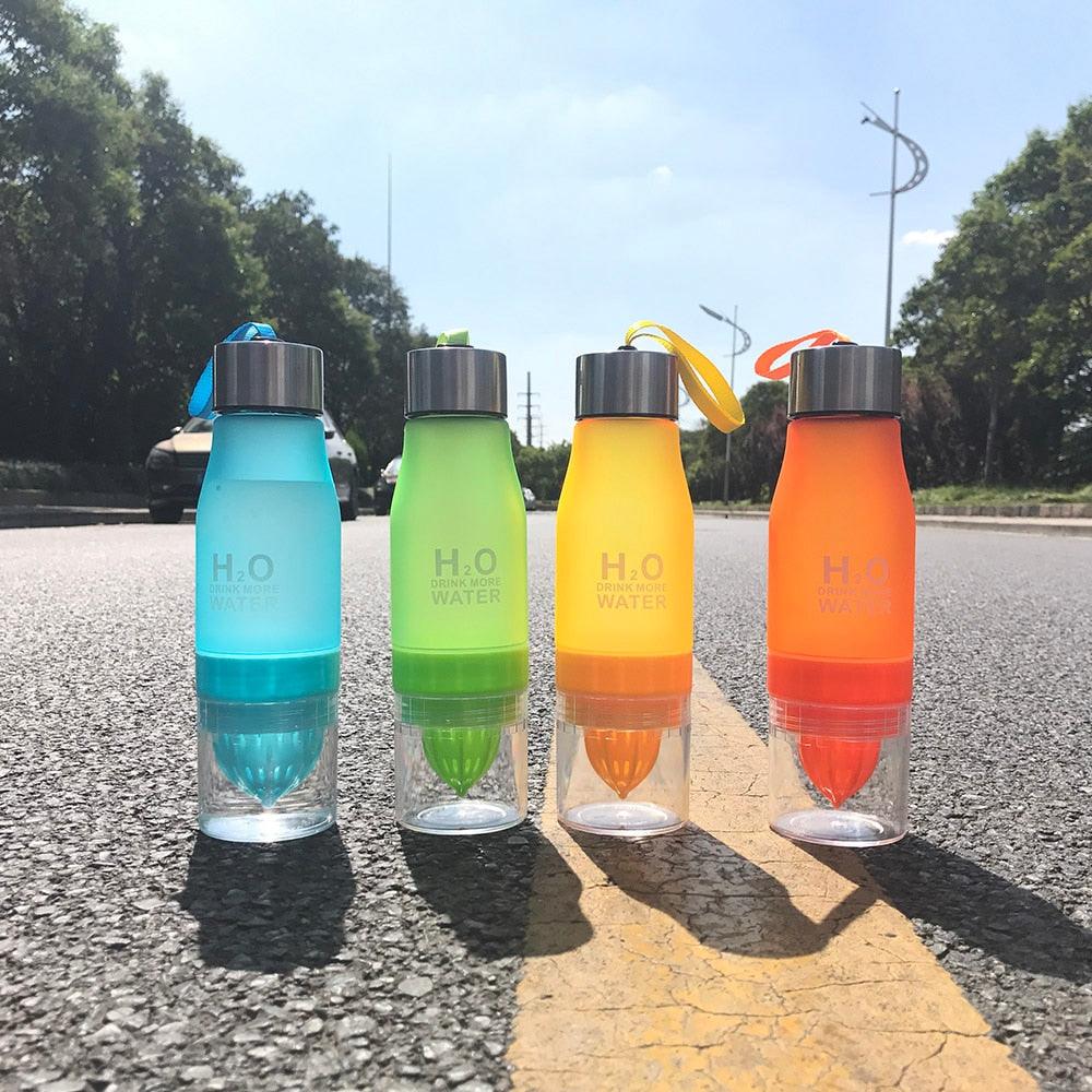 New Xmas Gift 650ml Water Bottle Plastic Fruit Infusion Bottle Infuser Drink Outdoor Sports (FHB)(1AK1)(F61)