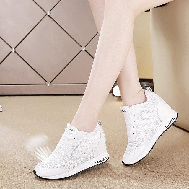 Women's Summer Sports Shoes White Tennis Female Wedge Casual Sneakers Women Platform Fashionable Leather Vulcanized Shoe Running