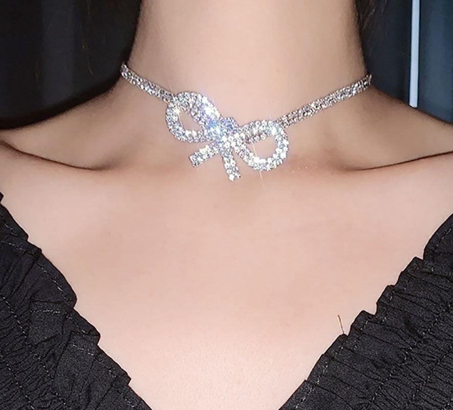 Zircon Bow Necklace - Women Gothic Simple Collar Pendant Choker Necklace (2U81)