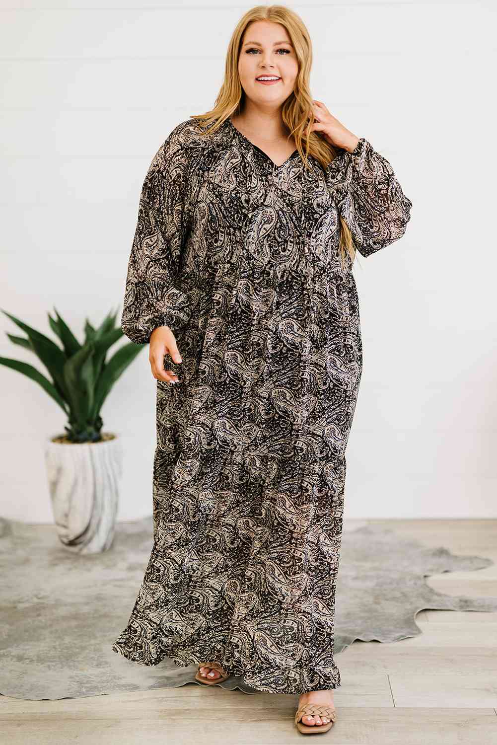 Plus Size Paisley Print Balloon Sleeve Maxi Dress (BWMT) T - Deals DejaVu