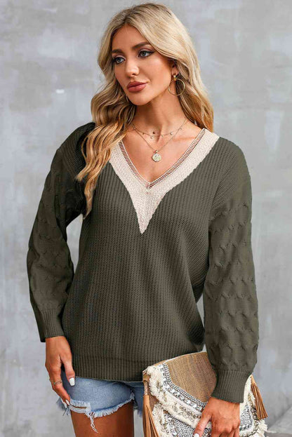 Contrast V-Neck Sweater - Deals DejaVu