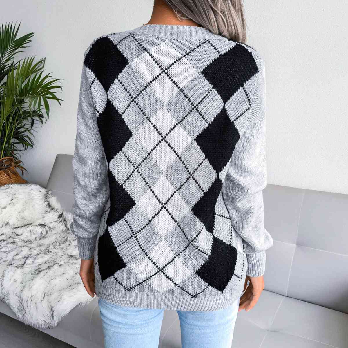 Geometric V-Neck Sweater - Deals DejaVu