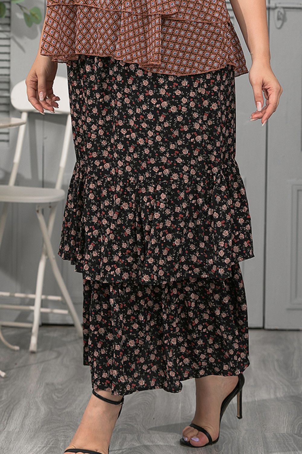 Plus Size Ditsy Floral Layered Maxi Skirt (TB7) T
